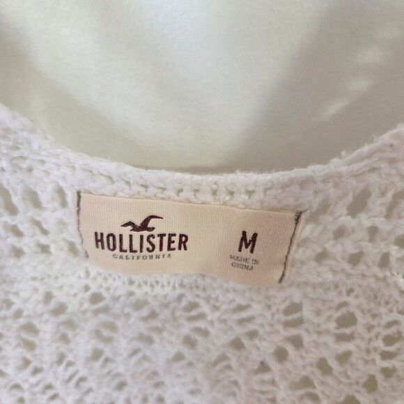 EUC HOLLISTER SCOOP NECK CROCHET TANK TOP SIZE M - Picture 11 of 14